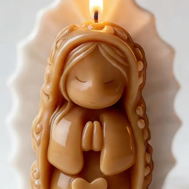 Molde de silicona Virgencita Plis Corazón
